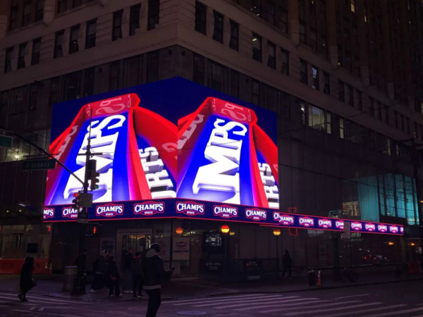 Broadway 1441号，500㎡显示屏