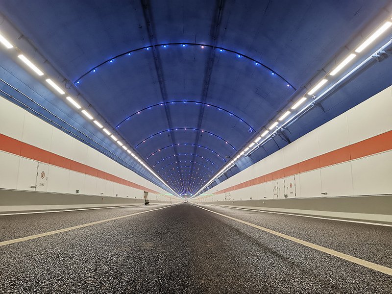 隧道照明,创造视觉盛宴的城市地标