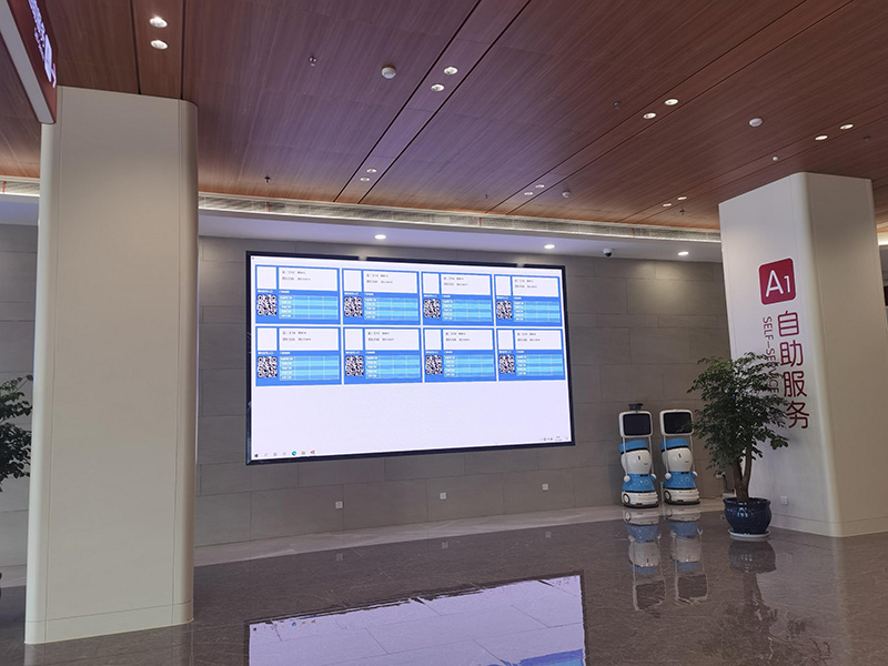 医院走廊显示屏,现代化医疗信息传递的关键枢纽