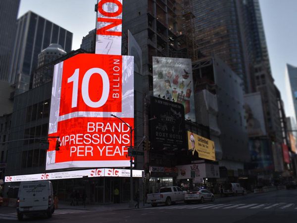 美国纽约时代广场第七大街led室外全彩显示屏