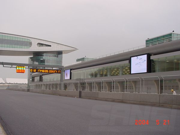上海F1赛车场室内led全彩显示屏
