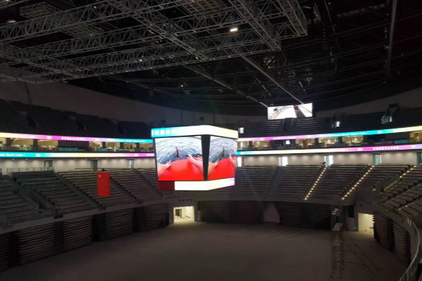 苏州奥林匹克体育中心LED斗型屏