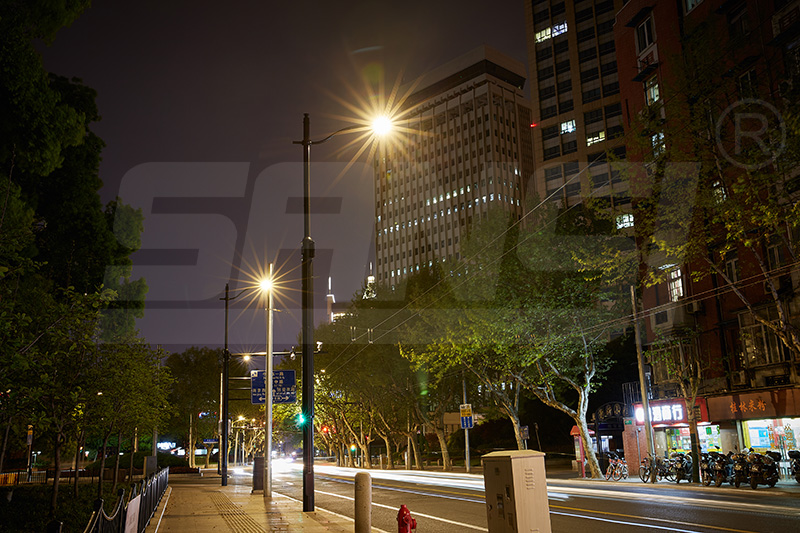 道路照明,为城市夜生活增添时尚感,上海三思道路照明