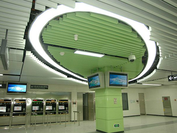 深圳地铁灯